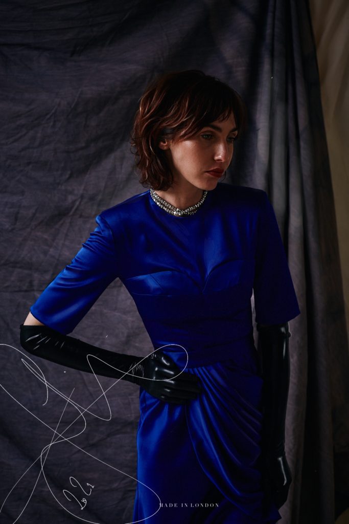 01 - Blue Dress